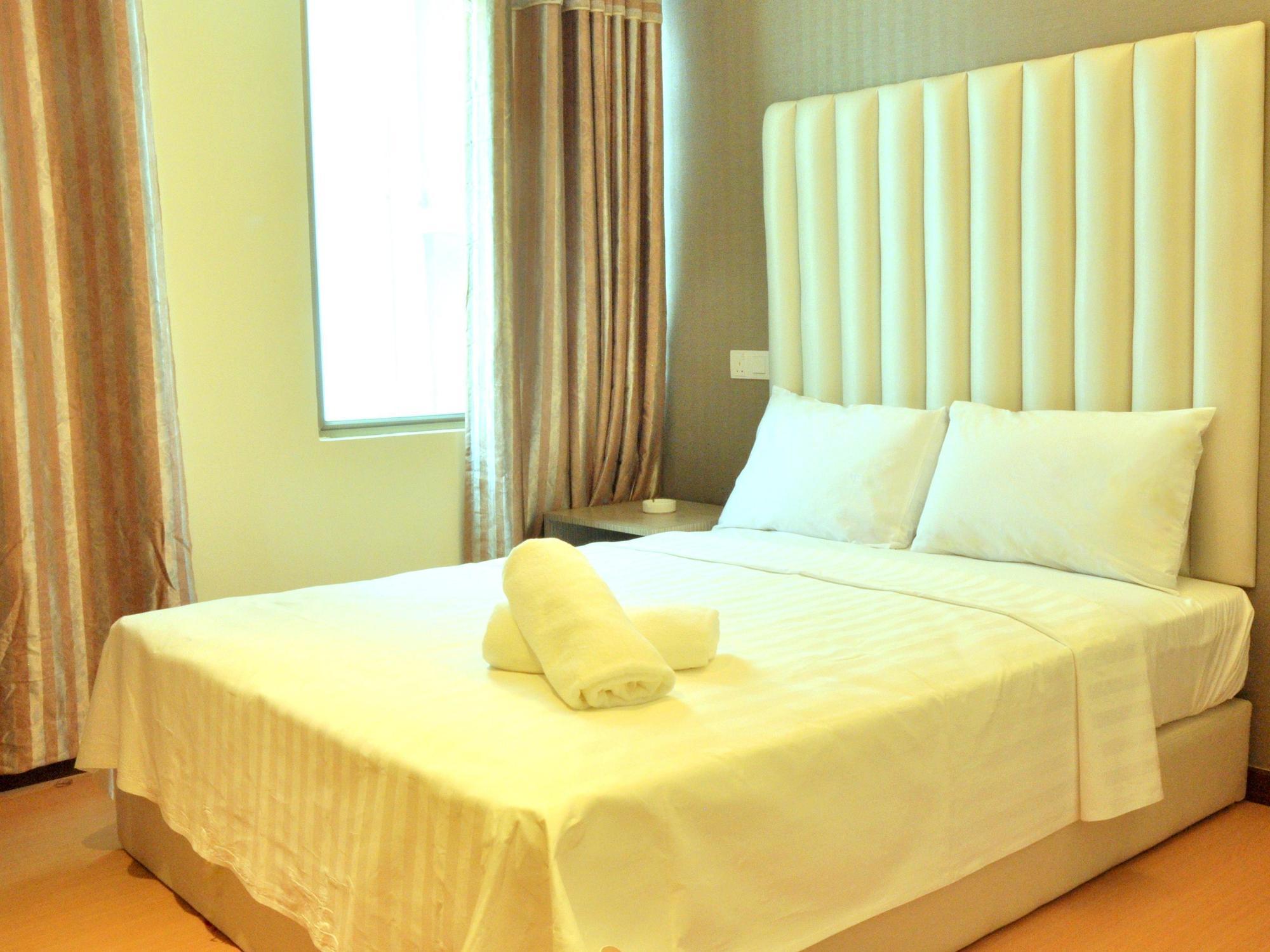Ease Hotel Kota Kinabalu Exterior foto